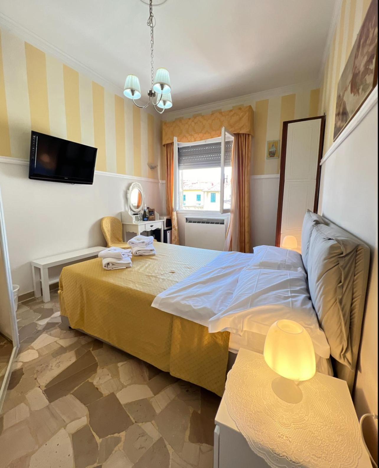 Souvenir Maya 5* Florenz