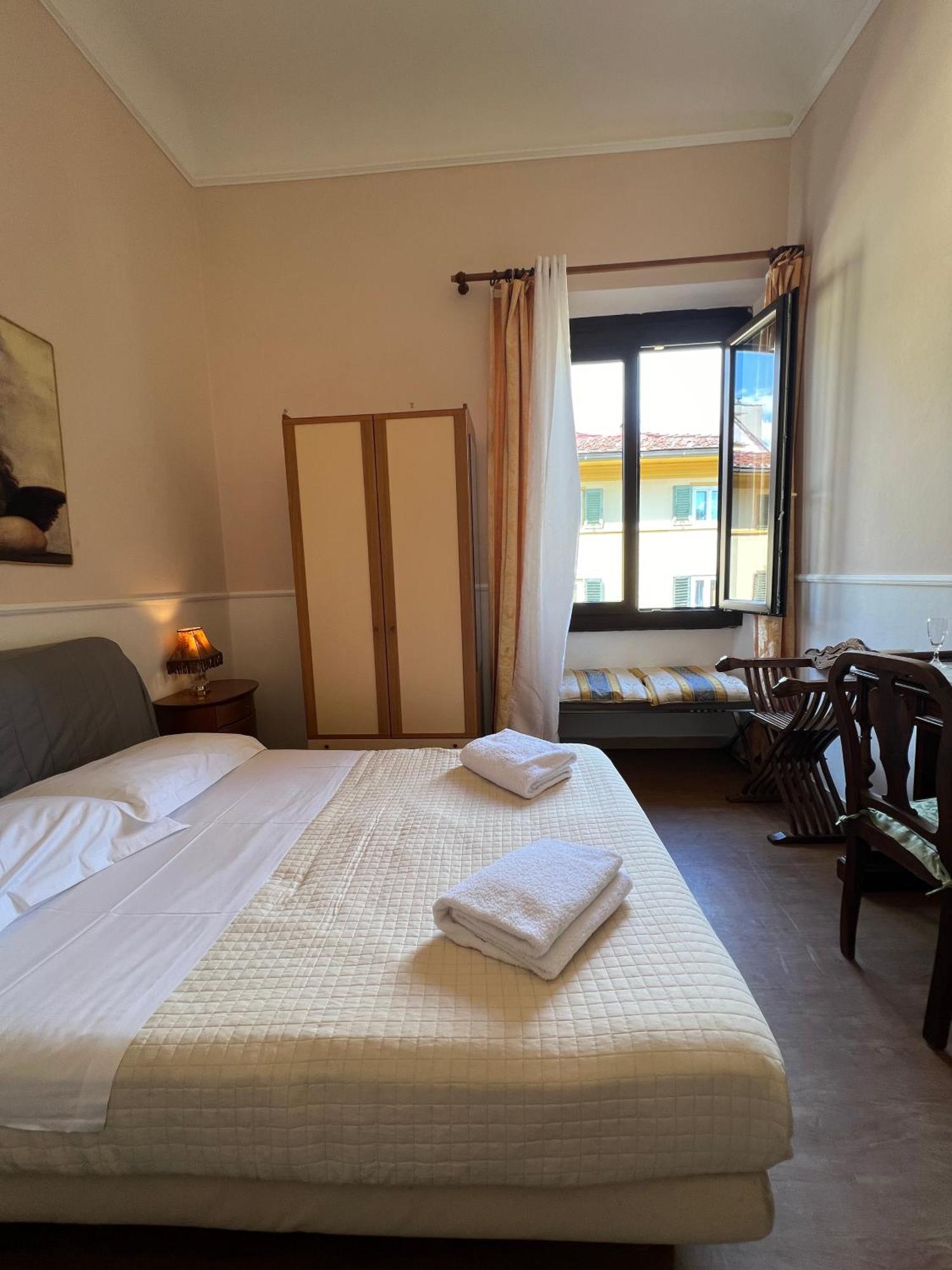 Souvenir Maya Hotel 5*